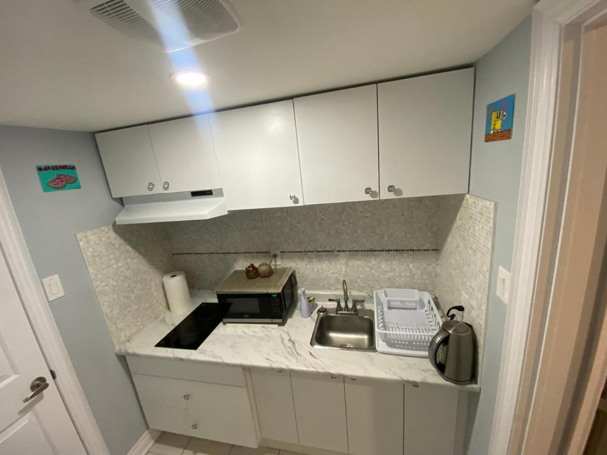 2 Bedroom With 2 Ensuites Unit In Richmond Hill Exterior foto