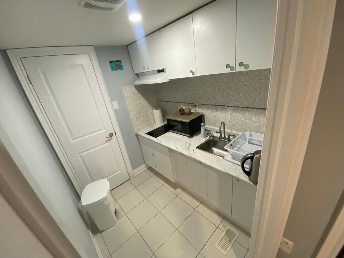 2 Bedroom With 2 Ensuites Unit In Richmond Hill Exterior foto
